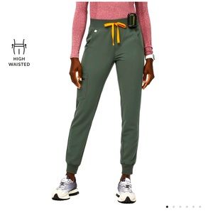 FIGS Women's Moss Zamora High Waisted - Jogger Scrub Pants